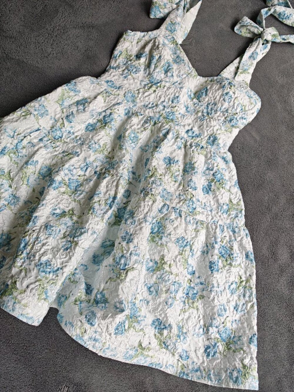 Altar’d State Blue Floral Shimmer Jacquard Tie Strap Mini Dress Cottagecore Size - Picture 4 of 16